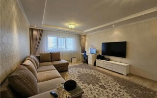Продажа 3-комнатной квартиры, 90 м²