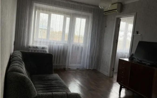 Продажа 4-комнатной квартиры, 61 м², мкр-н 22, дом  4 - Продажа квартир в Караганде без посредников с фото