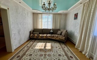 Продажа 5-комнатного дома, 205 м²