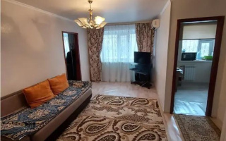 Продажа 2-комнатной квартиры, 42 м², ул. Алиханова, дом  10 - Продажа  двухкомнатных квартир в Караганде без посредников с фото