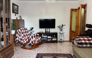 Продажа 2-комнатной квартиры, 52 м², ул. Аманжолова - Продажа  двухкомнатных квартир в Караганде с фото