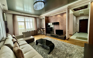 Продажа 6-комнатной квартиры, 227 м², ул. Ерубаева, дом  50/6 - Продажа  пятикомнатных квартир в Караганде с фото
