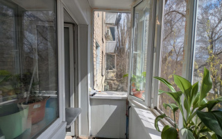 Продажа 3-комнатной квартиры, 53.7 м² - Продажа трехкомнатных квартир в кирпичном доме в Уральске