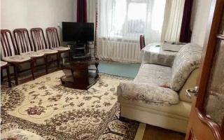 Продажа 3-комнатной квартиры, 62 м², ул. Маметовой, дом  121 - Продажа  трехкомнатных квартир в Караганде без посредников с фото
