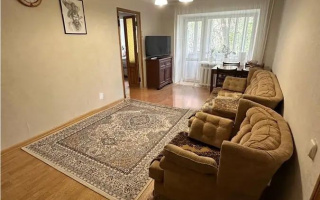 Продажа 3-комнатной квартиры, 56 м², ул. Алиханова, дом  28/1 - Продажа  трехкомнатных квартир в Караганде без посредников с фото