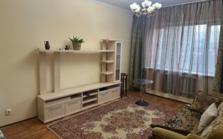 Аренда 2-комнатной квартиры, 52 м²