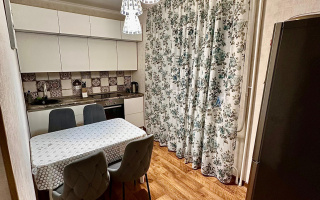 Продажа 2-комнатной квартиры, 62.5 м², ул. Карталы, дом  18/1 - ул. Конституции - Продажа земельных участков в Карагандинской области