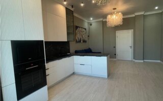 Продажа 3-комнатной квартиры, 102 м²