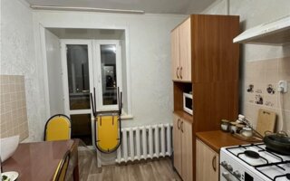 Продажа 1-комнатной квартиры, 38 м² - Продажа домов, коттеджей в Павлодаре