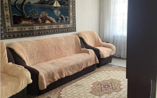 Продажа 3-комнатной квартиры, 60 м², 5 мкр., дом  36 - Продажа квартир в Алматы