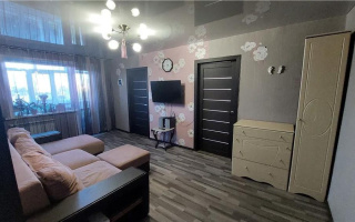 Продажа 4-комнатной квартиры, 60 м² - Продажа квартир от собственников в Шахтинске - страница 3