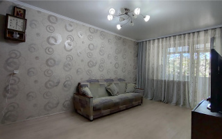 Продажа 3-комнатной квартиры, 61 м², 14 мкр. - Продажа  трехкомнатных квартир в Караганде с фото