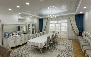 Продажа 6-комнатного дома, 386 м², мкр. Отрадное - Продажа квартир в Казахстане