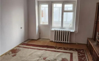 Продажа 4-комнатной квартиры, 76 м², пр. Абылай хана, дом  12/2 - Продажа  четырехкомнатных квартир в Астане с фото