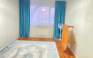 Продажа 3-комнатной квартиры, 63 м², ул. Дюсембекова - Продажа  трехкомнатных квартир в Караганде с фото