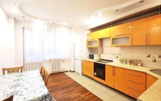 Продажа 2-комнатной квартиры, 72 м²