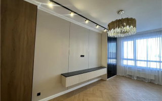 Продажа 5-комнатной квартиры, 126 м², ул. Толе би, дом  35/1 - Продажа квартир в Казахстане