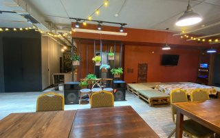 Продажа , 202 м², ул. Аманжолова, дом  24 - Продажа офисных и торговых помещений в Астане с фото