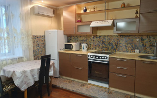 Аренда 2-комнатной квартиры, 46 м², ул. Сейфуллина, дом  4/2 - ул. Кумисбекова - Аренда  двухкомнатных квартир помесячно в Астане с фото