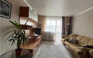 Продажа 3-комнатной квартиры, 58 м², ул. Жекибаева, дом  129 - Продажа  трехкомнатных квартир в Караганде