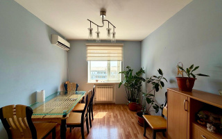 Продажа 4-комнатной квартиры, 76 м² - Продажа четырехкомнатных квартир в панельном доме в Казахстане