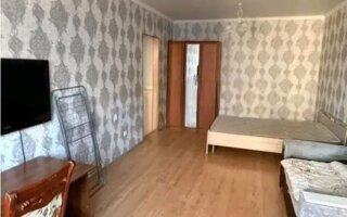 Продажа 1-комнатной квартиры, 49 м²