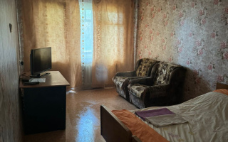 Аренда 1-комнатной квартиры посуточно, 38 м², ул. Льва Толстого, дом  20 - Аренда жилой и коммерческой недвижимости в Усть-Каменогорске