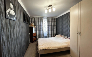 Продажа 4-комнатной квартиры, 79 м², ул. Язева - Продажа  четырехкомнатных квартир в Караганде