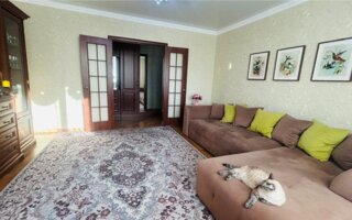 Продажа 4-комнатной квартиры, 77 м²