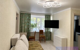 Продажа 2-комнатной квартиры, 49 м²