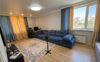 Продажа 2-комнатной квартиры, 66.2 м²