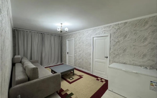 Продажа 3-комнатной квартиры, 48 м², мкр-н 14, дом  24 - Продажа квартир в Караганде