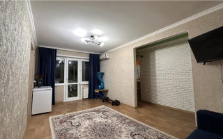 Продажа 2-комнатной квартиры, 46 м², мкр-н 13, дом  33 - Продажа  двухкомнатных квартир в Караганде с фото