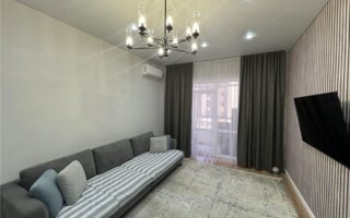 Продажа 4-комнатной квартиры, 104 м²