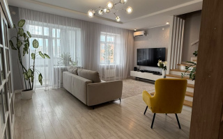 Продажа 4-комнатной квартиры, 138.4 м² - Продажа квартир от собственников в Караганде
