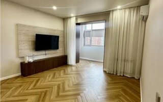 Продажа 3-комнатной квартиры, 67.7 м²