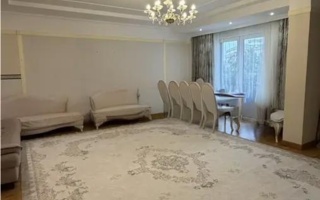 Продажа 3-комнатной квартиры, 130.9 м²