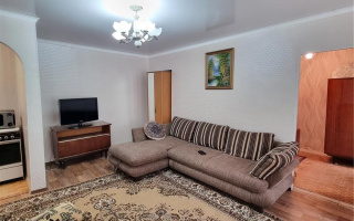 Продажа 3-комнатной квартиры, 54 м², ул. Штурманская - Продажа квартир в Караганде