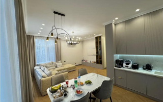 Продажа 4-комнатной квартиры, 105 м², ул. 16-я, дом  5/1 - Продажа  четырехкомнатных квартир в Алматы без посредников