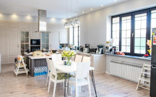 Продажа 6-комнатного дома, 582 м², ул. Тайманова, дом  160 - Продажа домов и коттеджей в Алматы