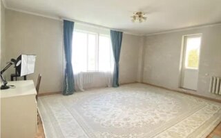 Продажа 2-комнатной квартиры, 76 м²