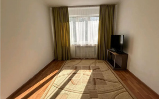 Продажа 4-комнатной квартиры, 76 м², 9 мкр., дом  21 - Продажа  четырехкомнатных квартир в Алматы с фото