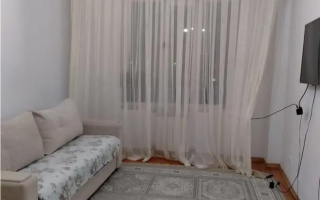 Продажа 4-комнатной квартиры, 105 м², пр. Абылай хана, дом  5/2 - Продажа  четырехкомнатных квартир в Астане без посредников с фото