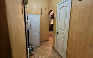 Продажа 3-комнатной квартиры, 56 м²