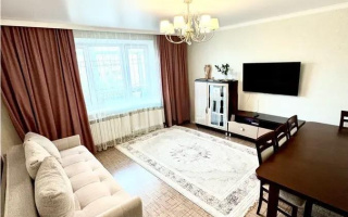 Продажа 3-комнатной квартиры, 63 м², мкр-н Голубые Пруды, дом  13 - Продажа  трехкомнатных квартир в Караганде без посредников с фото