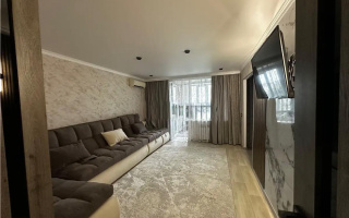 Продажа 3-комнатной квартиры, 57 м², мкр-н Восток-1, дом  3 - Продажа  трехкомнатных квартир в Караганде без посредников с фото