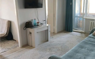 Продажа 3-комнатной квартиры, 48 м², мкр-н 23, дом  31 - Продажа  трехкомнатных квартир в Караганде