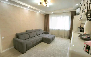 Продажа 3-комнатной квартиры, 72 м², мкр-н Аксай-2, дом  43 - Продажа  трехкомнатных квартир в Алматы с фото