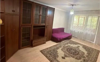 Продажа 1-комнатной квартиры, 35 м², мкр-н 12, дом  4 - Продажа  однокомнатных квартир в Алматы без посредников с фото