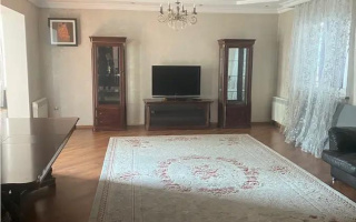 Продажа 3-комнатной квартиры, 162 м², ул. Муканова, дом  241 - Продажа  трехкомнатных квартир в новостройках Алматы без посредников с фото